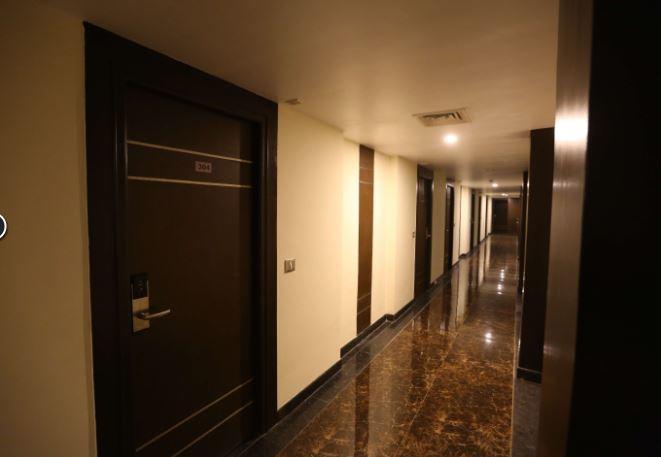 Hotel La Castle Madras Buitenkant foto