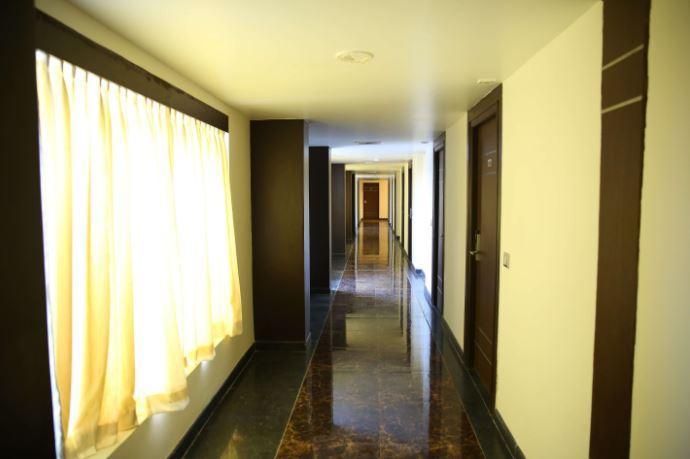 Hotel La Castle Madras Buitenkant foto